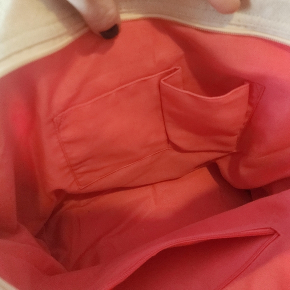 NWT Express Edit XL Tribal Tote - Picture 15 of 16